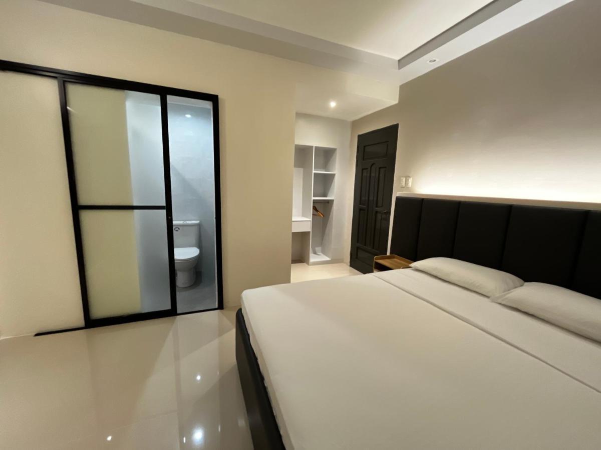 Central Block Inn Bacolod Eksteriør billede